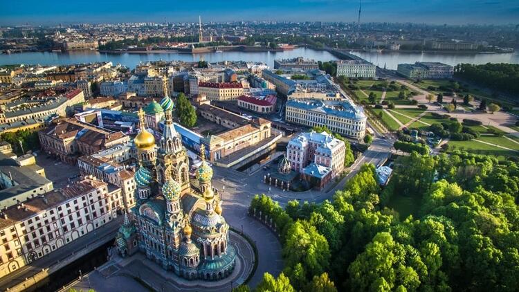 St. Petersburg gezi rehberi!